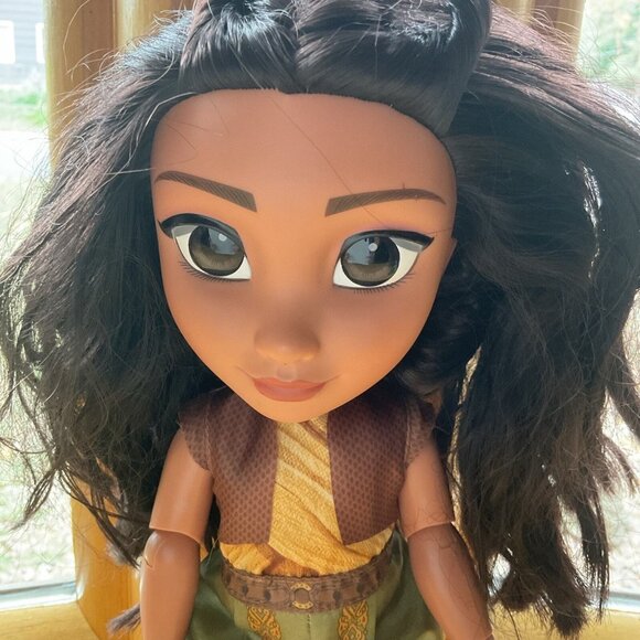 Disney Raya Articulated Doll & Tuk Tuk Plush Companion Bundle - Picture 3 of 11